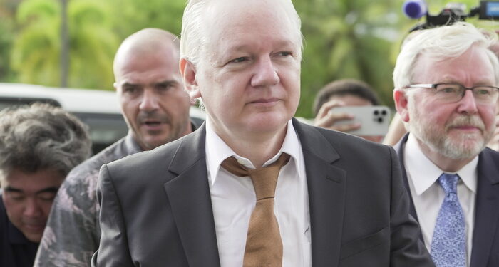 Assange si è palese responsabile, attualmente è un addetto gratuito – Notizie