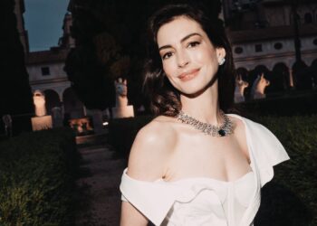 Shop Anne Hathaway’s Squilibrio Dress and Similar Styles
