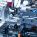 Litio ai minimi da parte di tre : l’automezzo elettrica né corre principalmente