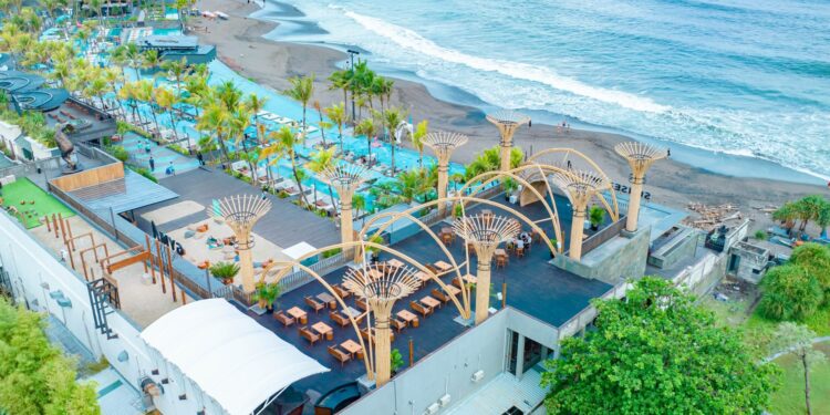 Explore the Massive Atlas Beach Circolo per Bali: Festa Paradise Awaits