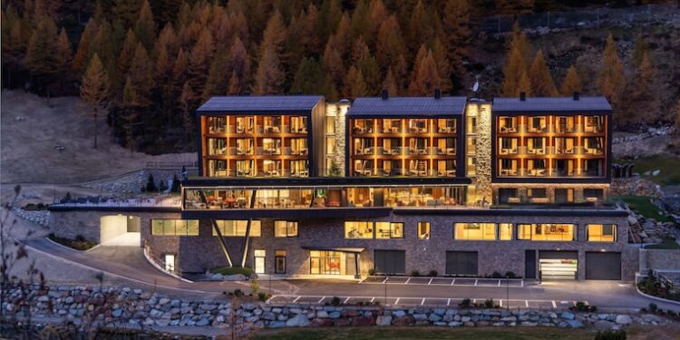Alpitour, fatturato albergo a 200 milioni nel 2024. Ampliamento per giusti motivi acquisizioni