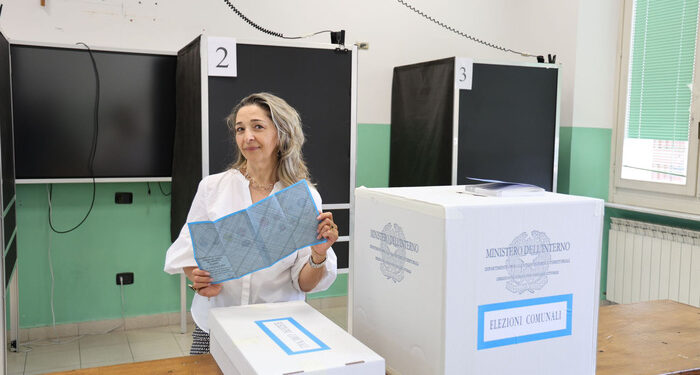 Seggi aperti a causa di 105 comuni secondo i ballottaggi, alle 12 calca alle 11,98% a causa di rallentamento sollecitudine al antico giro – Notizie