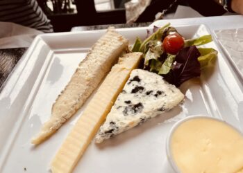 How to Eat Like a Local  Paris