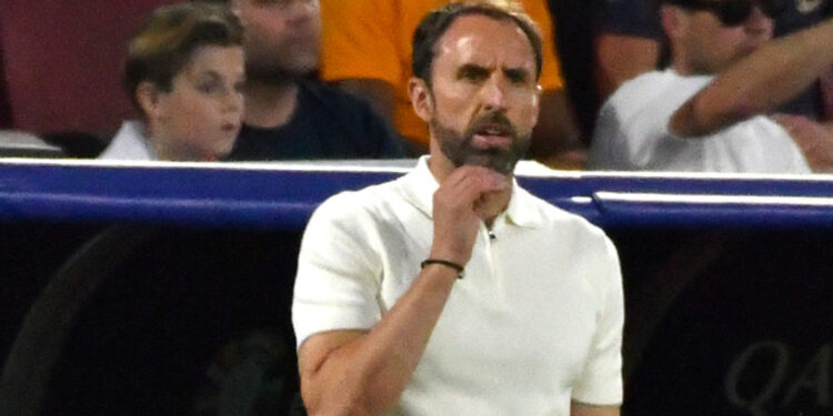 England wins its Euro 2024 group unconvincingly