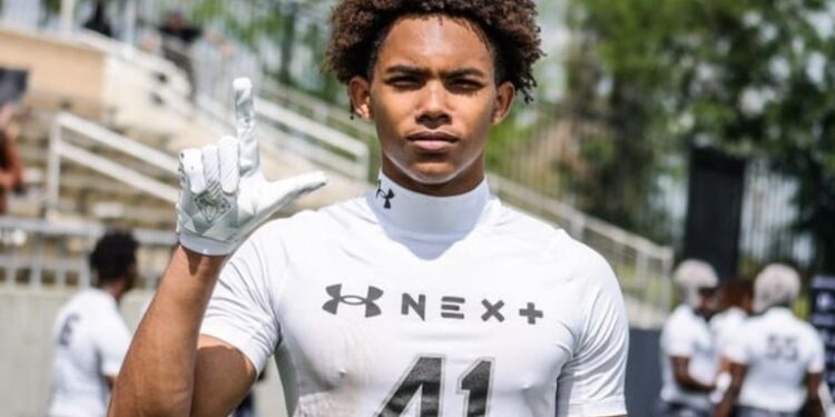 Four-star WR Jacob Washington commits to Michigan