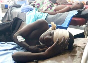 At least 18 killed a causa di co-ordinated attacks by suspected female suicide bombers | World News