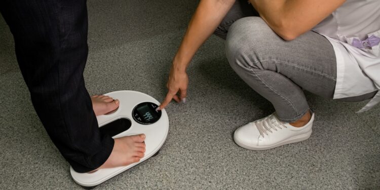 Prevention task force recommends intensive counseling for kids with obesity : Shots