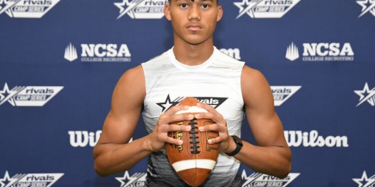 Arizona Lands Lengthy Texas WR Terry Shelton