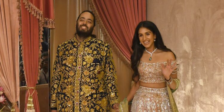 How to have a glamorous Ambani-like wedding without spending millions