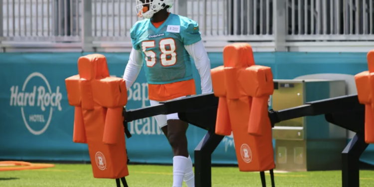 Shaquil Barrett Put Miami Dolphins per mezzo di Seriously Bad Spot