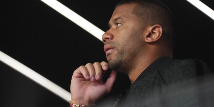 Steelers QB Russell Wilson (calf) held out of practice again