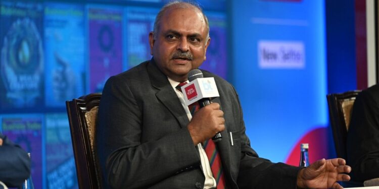 Be prudent: CBDT chief Ravi Agarwalâs advice to income tax department