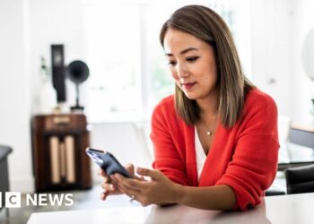 ChatGPT announces search feature sopra Google challenge