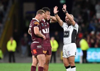 Anything goes refereeing, woeful commentary, kids asleep and busted players disrupting NRL