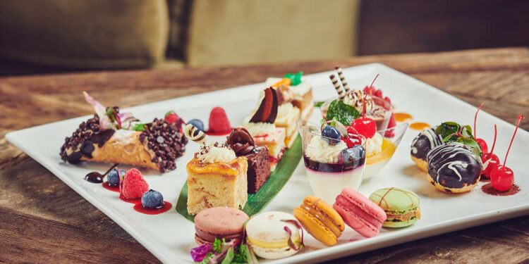 Enjoy Entertainment and an Upscale Brunch at Ten Palms at Gulfstream Park