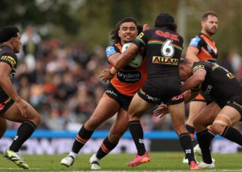 Fleeing Papalii fesses up to poor form at Tigers