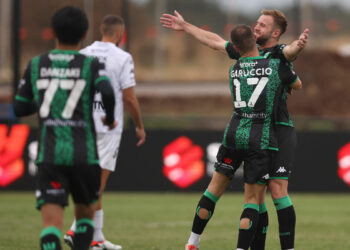 A-League cellar dwellers search for fresh start