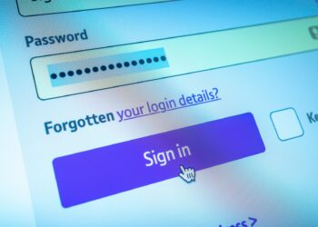 10 billion stolen passwords shared online per mezzo di record-breaking fenditura