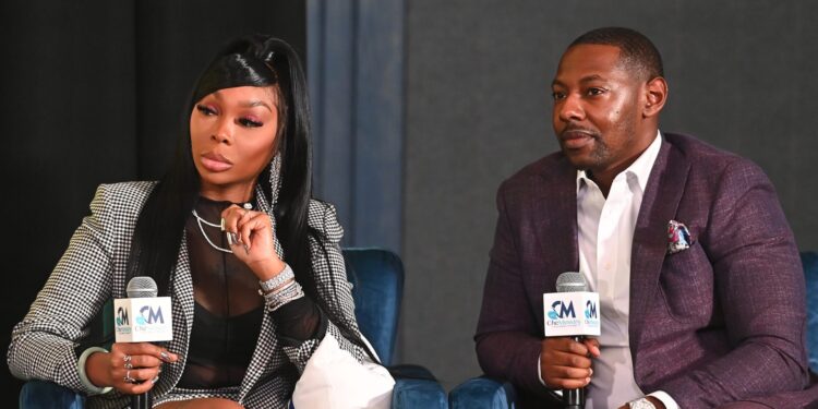  Sierra Gates Blasts Eric Whitehead, Says He’s W/ Shereé Whitfield