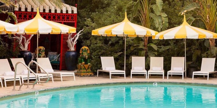 The Parker Palm Springs Offers Glamour and Exclusivity a causa di a Historic Retreat
