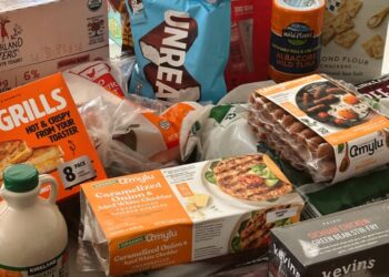 33 Best Things to Buy at Costco: Ultimate Shopping Guide [2024]