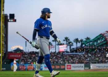 Blue Jays reminded of paths not taken after walk-off loss to Chapman, Giants