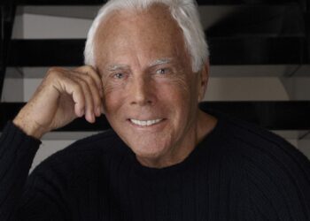 Fazione Armani, nel 2022 ricavi a 2,35 mld (+16,5%)