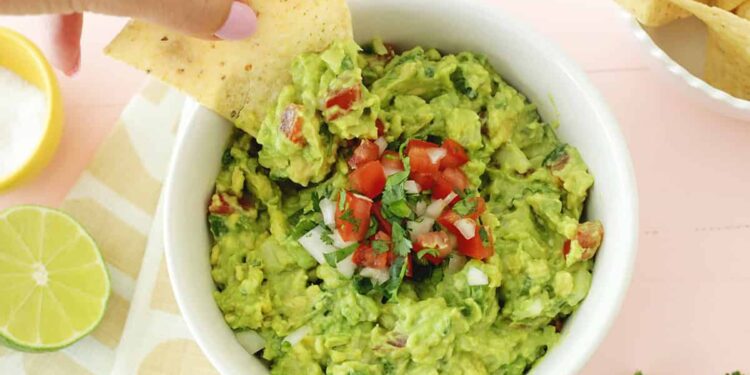 Guacamole – A Beautiful Mess