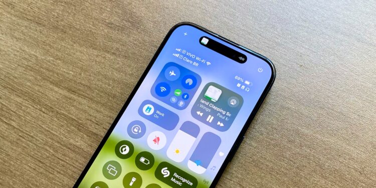 iOS 18 bug affecting auto-brightness settings, here’s how to  it