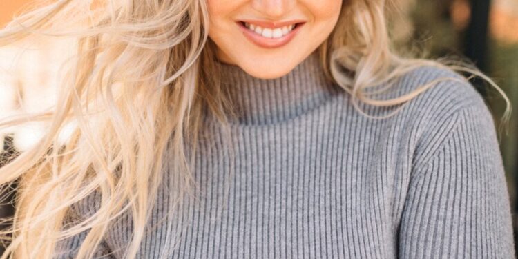 5 Tips to Build More Confidence, According to a Confidence Coach