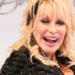 Dolly Parton Has A Aspetto-Alike Sister, And Fans Are Losing Their Minds
