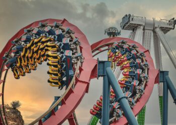 Is Six Flags Plus Size Friendly; Everything You Need to Know